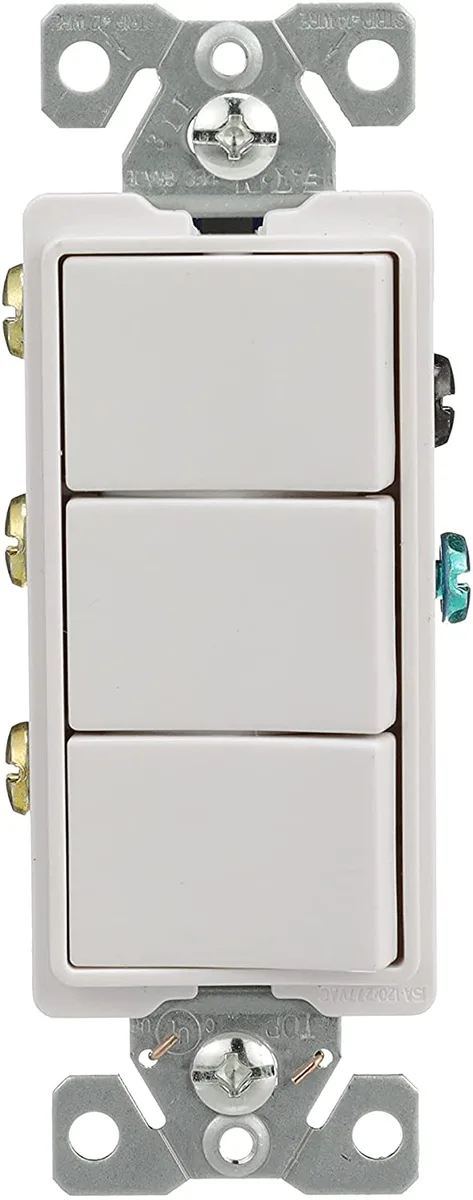 Eaton 7729W-SP 15-Amp 120-Volt Decorator Heavy Duty Grade Three Single-Pole Combination Switches, White — EATON