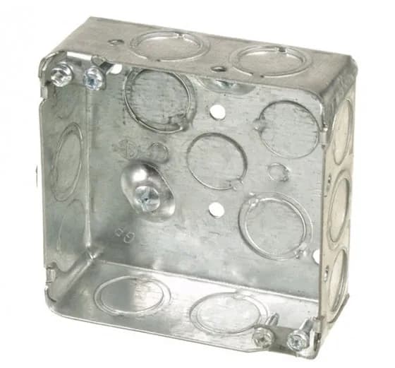 72171-K 4 11/16″ Square wide junction box with knockouts — Vista (16in, 4in)